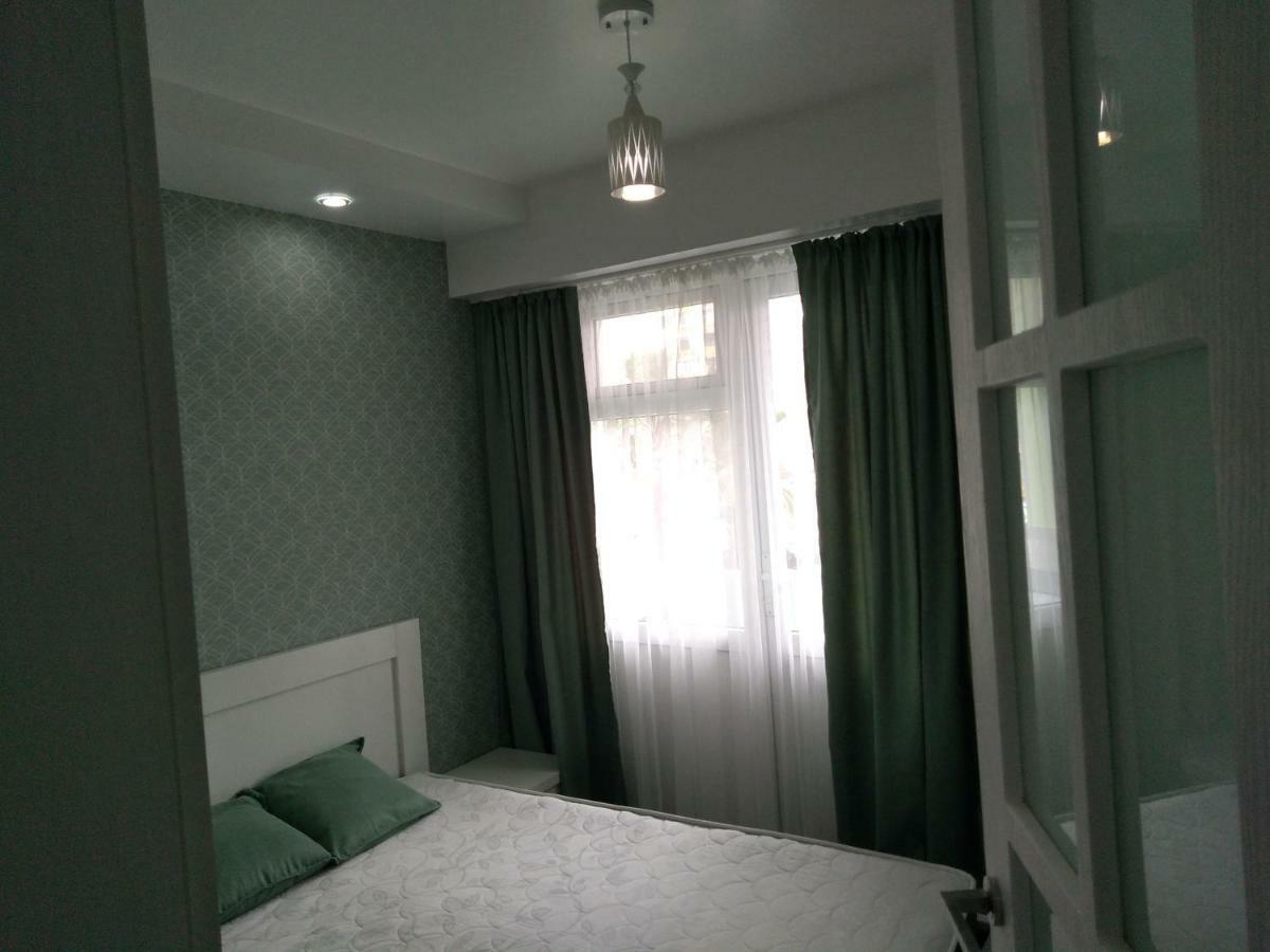 Apartment Eteri Батуми Екстериор снимка