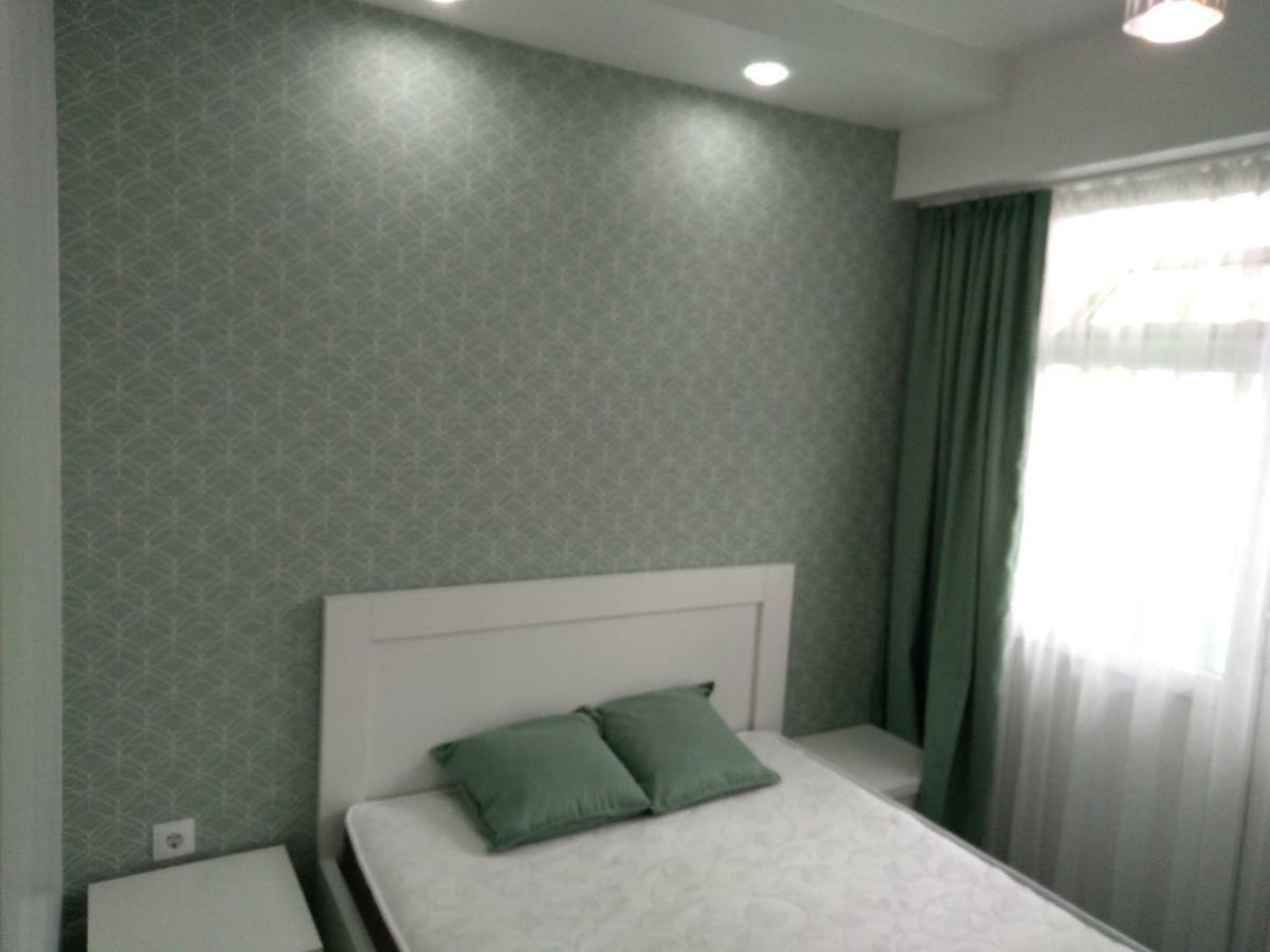 Apartment Eteri Батуми Екстериор снимка